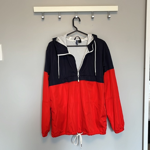 Pull over wind breaker (Red/Navy) from H&M - Small - Picture 3 of 4